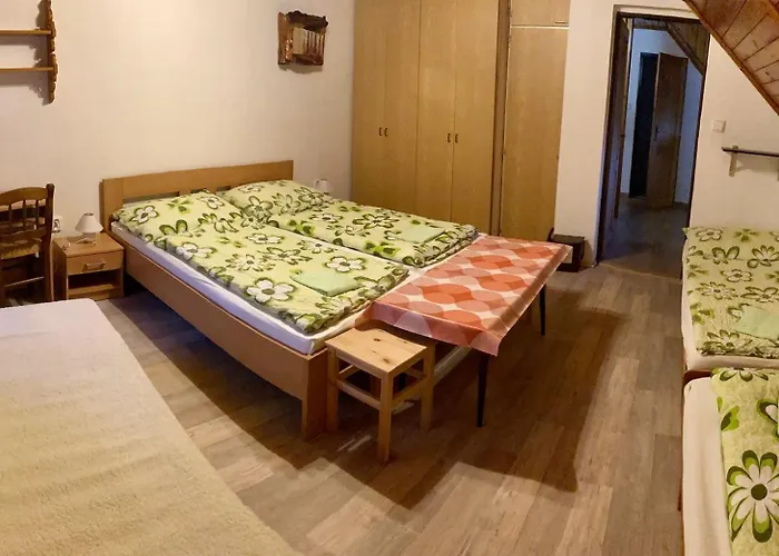Orli Hnizdo Černý Dŭl
